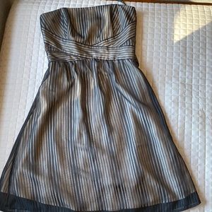 Strapless dress